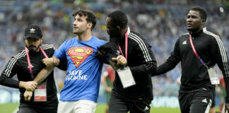 6 meses de prisión a fan que invadió la cancha en el Portugal-Uruguay 6 meses de prisión a fan que invadió la cancha en el Portugal-Uruguay