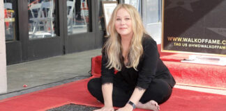 Christina Applegate devela su estrella en Hollywood Christina Applegate devela su estrella en Hollywood