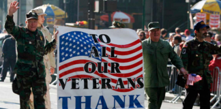 El Día de los Veteranos del estado regresó en persona por primera vez desde 2019 El Día de los Veteranos del estado regresó en persona por primera vez desde 2019