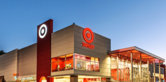 Las ganancias de Target se desplomaron un 52 % en el tercer trimestre y las acciones también… Las ganancias de Target se desplomaron un 52 % en el tercer trimestre y las acciones también...