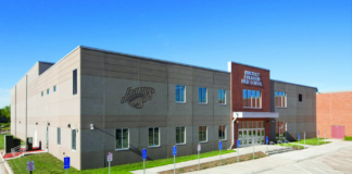 Un grupo de escuelas debió pasar a aprendizaje electrónico debido al brote de gripe Un grupo de escuelas debió pasar a aprendizaje electrónico debido al brote de gripe