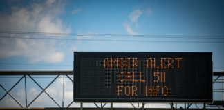 Cancelan un alerta Amber tras encontrar a dos niños de 3 y 1 año secuestrados por su madre Cancelan un alerta Amber tras encontrar a dos niños de 3 y 1 año secuestrados por su madre