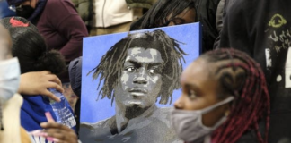 El juicio al hombre acusado de matar a Deshaun Hill se hará recién en enero de 2023 El juicio al hombre acusado de matar a Deshaun Hill se hará recién en enero de 2023