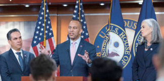 Hakeem Jeffries, será el sucesor de Nancy Pelosi Hakeem Jeffries, será el sucesor de Nancy Pelosi