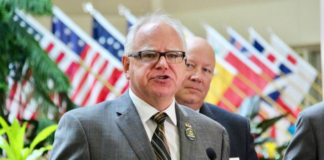 Walz anunció que el estado otorgará casi $2.5 millones en subvenciones a proveedores de cuidado infantil Walz anunció que el estado otorgará casi $2.5 millones en subvenciones a proveedores de cuidado infantil