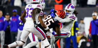 Las preguntas sobre Hamlin: ¿por que tardaron tanto en suspender? ¿Cambiará protocolos de salud la NFL? Las preguntas sobre Hamlin: ¿por que tardaron tanto en suspender? ¿Cambiará protocolos de salud la NFL?