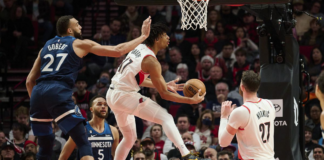 Edwards anotó 13 de sus 32 puntos en el último cuarto: Timberwolves vence 113 a 106 a Portland Edwards anotó 13 de sus 32 puntos en el último cuarto: Timberwolves vence 113 a 106 a Portland