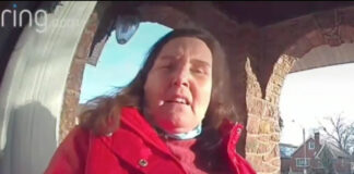 Acusan a mujer que acosó a familia mexicana en Missouri Acusan a mujer que acosó a familia mexicana en Missouri