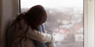 Crisis adolescente histórica: violencia sexual, aumento de tristeza récord y el suicidio tan temido… Crisis adolescente histórica: violencia sexual, aumento de tristeza récord y el suicidio tan temido...