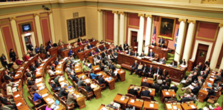 Aprueban proyecto de ley que prohíbe terapia de conversión sexual para niños y adultos vulnerables Aprueban proyecto de ley que prohíbe terapia de conversión sexual para niños y adultos vulnerable