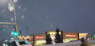 Un hombre fue visto “esquiando atado a un automóvil” en Shakopee Un hombre fue visto "esquiando atado a un automóvil" en Shakopee