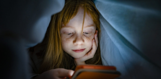 Crisis mental: más jóvenes recurren a plataformas de redes sociales como TikTok y se autodiagnostican Crisis mental: más jóvenes recurren a plataformas de redes sociales como TikTok y se autodiagnostican