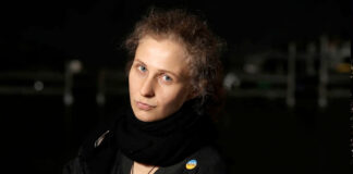 “Putin es un criminal de guerra”: Líder de las Pussy Riot “Putin es un criminal de guerra”: Líder de las Pussy Riot