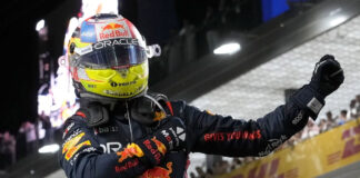 Checo Pérez gana el GP de Arabia Saudita, su 28avo podio en la F1 Checo Pérez gana el GP de Arabia Saudita, su 28avo podio en la F1