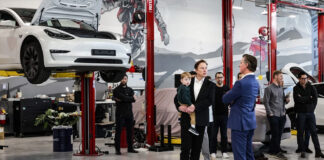 En Palo Alto, la nueva sede de ingeniería global de Tesla En Palo Alto, la nueva sede de ingeniería global de Tesla