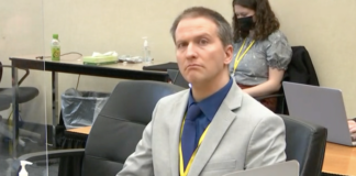 Derek Chauvin se declara culpable de dos cargos de evasión de impuestos Derek Chauvin se declara culpable de dos cargos de evasión de impuestos