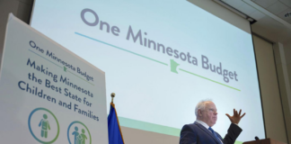 El presupuesto de Minnesota planea recortar US$3,000 millones en impuestos: ¿cómo lo harán? El presupuesto de Minnesota planea recortar US$3,000 millones en impuestos: ¿cómo lo harán?
