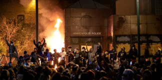 Minneapolis trabaja para recuperar el cuartel del 3º recinto, destruido en las protestas de 2020 Minneapolis trabaja para recuperar el cuartel del 3º recinto, destruido en las protestas de 2020