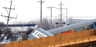 Otro tren descarriló en Ohio, pero dicen que no hay peligro para los habitantes ni riesgo ambiental Otro tren descarriló en Ohio, pero dicen que no hay peligro para los habitantes ni riesgo ambiental