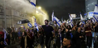 Israel cesa a ministro de Defensa a mitad de protestas antigobierno Israel cesa a ministro de Defensa a mitad de protestas antigobierno