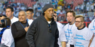 Ronaldinho, embajador de la Paz en Querétaro Ronaldinho, embajador de la Paz en Querétaro