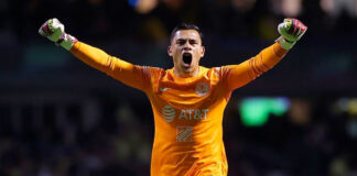 América derrota a Rayados 2-1 en vibrante partido América derrota a Rayados 2-1 en un vibrante partido