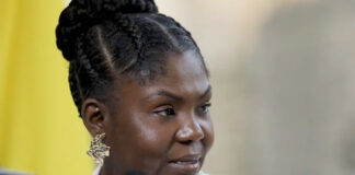 Condenarán a mujer que llamó “simio” a vicepresidenta colombiana Condenarán a mujer que llamó "simio" a vicepresidenta colombiana