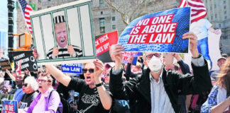 Demócratas ignoran a Trump; republicanos cierran filas Demócratas ignoran a trump; republicanos cierran filas