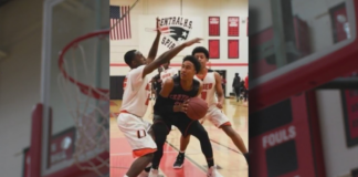 Xavion Tyrece Bell se declara culpable de la muerte del ex jugador Dion Lamarr Ford Jr. Xavion Tyrece Bell se declara culpable de la muerte del ex jugador Dion Lamarr Ford Jr.