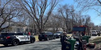 Cuatro perros pitbull atacaron y mataron a un hombre en Brooklyn Center Cuatro perros pitbull atacaron y mataron a un hombre en Brooklyn Center