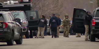 Agentes federales matan a un hombre armado y atrincherado en Minneapolis Agentes federales matan a un hombre armado y atrincherado en Minneapolis