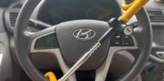 En Plymouth regalan candados de volante para quienes poseen vehículos Kia y Hyundai En Plymouth regalan candados de volante para quienes poseen vehículos Kia y Hyundai