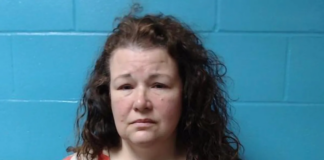 Una ex soldado está acusada de usar insulina para presuntamente matar a su esposo diabético Una ex soldado está acusada de usar insulina para presuntamente matar a su esposo diabético