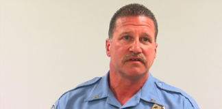 Bob Kroll no puede trabajar de policía ni de seguridad en Hennepin, Ramsey y Anoka por 10 años Bob Kroll no puede trabajar de policía ni de seguridad en Hennepin, Ramsey y Anoka por 10 años