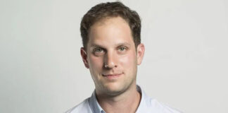 Rusia podría negociar canje de reportero estadounidense Rusia podría negociar canje de reportero estadounidense