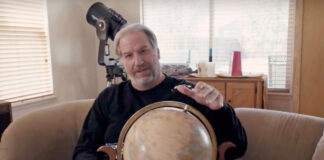 Youtuber terraplanista falla al demostrar que la tierra no gira Youtuber terraplanista falla al demostrar que la tierra no gira