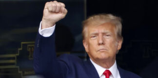 Trump comparece por fraude ante la justicia en Nueva York Trump comparece por fraude ante la justicia en Nueva York