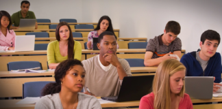 Matrículas en universidades públicas serán gratis para familias que ganen menos de US$80,000 Matrículas en universidades públicas serán gratis para familias que ganen menos de US$80,000