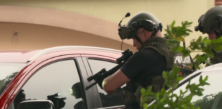 ¿Qué se sabe del policía que derribó al tirador del shopping de Allen? ¿Qué se sabe del policía que derribó al tirador del shopping de Allen?