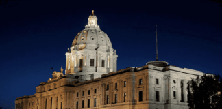 La Cámara de Representantes de Minnesota tomará dos medidas de control de armas La Cámara de Representantes de Minnesota tomará dos medidas de control de armas