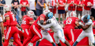 Los Arlington Renegades triunfaron sobre los DC Defenders en el juego de campeonato de la XFL Los Arlington Renegades triunfaron sobre los DC Defenders en el juego de campeonato de la XFL