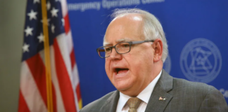 Walz estableció como ley importantes medidas de control de armas Walz estableció como ley importantes medidas de control de armas