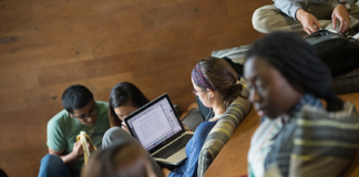 Texas está cerca de prohibir las oficinas de diversidad, equidad e inclusión en las universidades Texas está cerca de prohibir las oficinas de diversidad, equidad e inclusión en las universidades