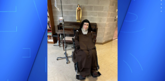 Una monja de Texas acusó al obispo de Fort Worth de violar su voto de castidad Una monja de Texas acusó al obispo de Fort Worth de violar su voto de castidad