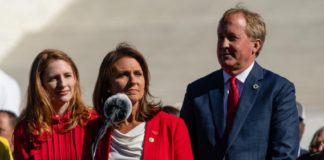 Caso Ken Paxton: ¿podrá votar su mujer, la senadora Angela Paxton? Caso Ken Paxton: ¿podrá votar su mujer, la senadora Angela Paxton?