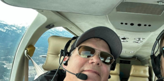 El propietario de Precision Lens, con sede en Bloomington, murió en un accidente aéreo en Montana El propietario de Precision Lens, con sede en Bloomington, murió en un accidente aéreo en Montana