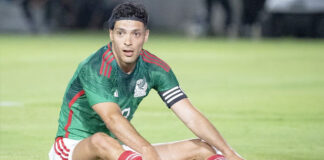 Raúl Jiménez es operado y causa baja de la Selección Mexicana Raúl Jiménez es operado y causa baja de la Selección Mexicana