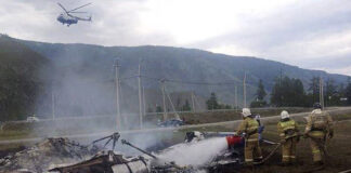 Helicóptero ruso cae en Siberia; 6 muertos y 7 heridos Helicóptero ruso cae en Siberia; 6 muertos y 7 heridos