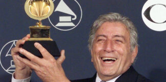 El legendario cantante Tony Bennet muere a los 96 años El legendario cantante Tony Bennet muere a los 96 años