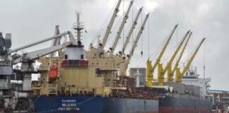 Rusia sopesa atacar buques mercantes y luego culpar a Ucrania Rusia sopesa atacar buques mercantes y luego culpar a Ucrania